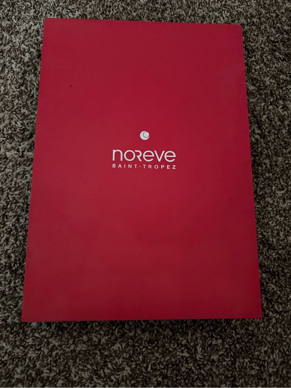Noreve Microsoft Surface Pro 7 12.3” purple leather case